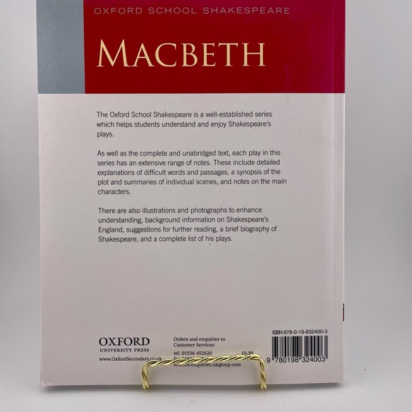Macbeth by Shakespeare - Picture 2 of 4
